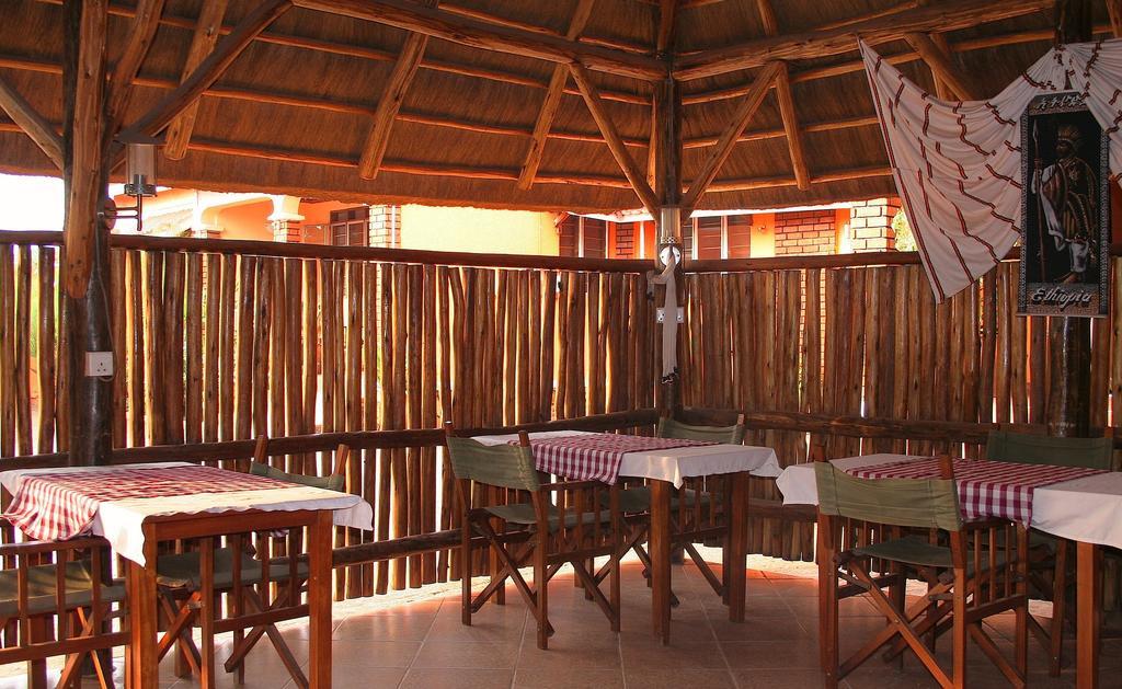 Hotel Acacia Kampala Extérieur photo