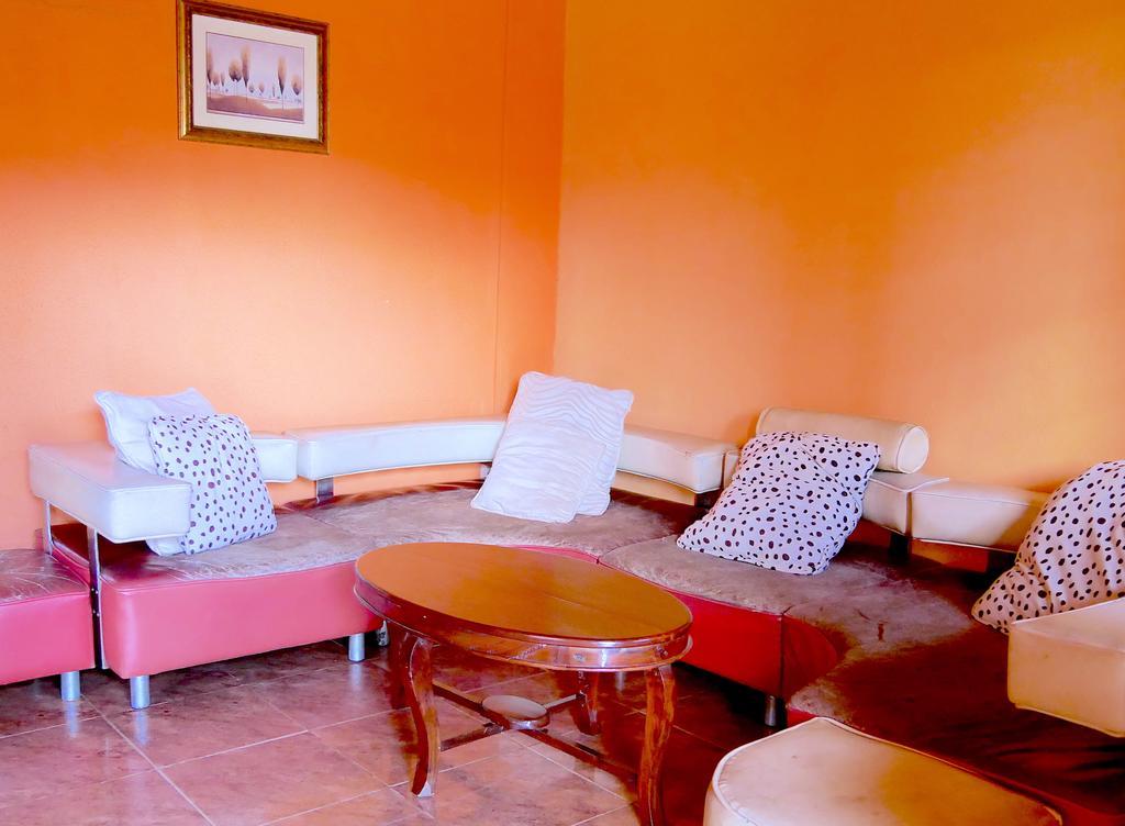 Hotel Acacia Kampala Extérieur photo